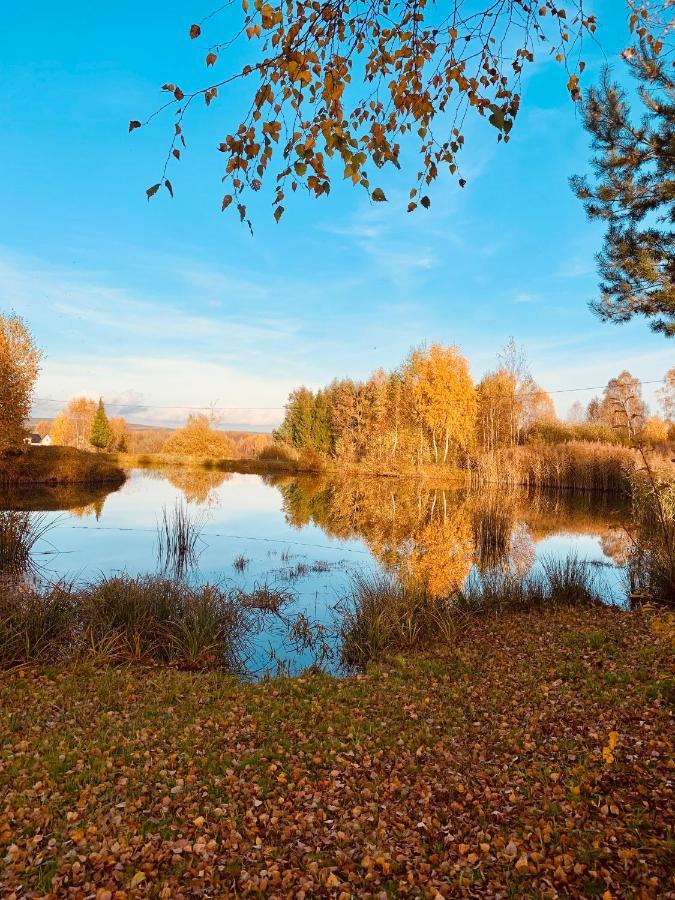 Rajskie Siedlisko Smykow Esterno foto